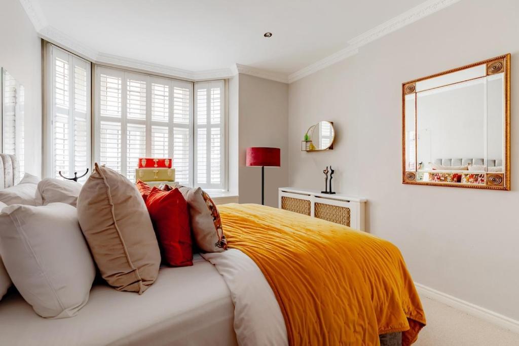 Revamped & Luxxe For Covent Garden Lovers! Adorable City Home For Families & Friends Londra Exterior foto