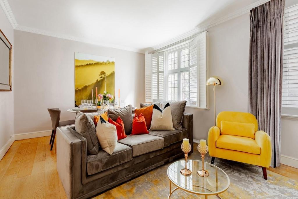 Revamped & Luxxe For Covent Garden Lovers! Adorable City Home For Families & Friends Londra Exterior foto
