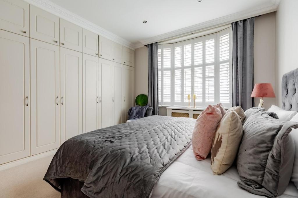 Revamped & Luxxe For Covent Garden Lovers! Adorable City Home For Families & Friends Londra Exterior foto